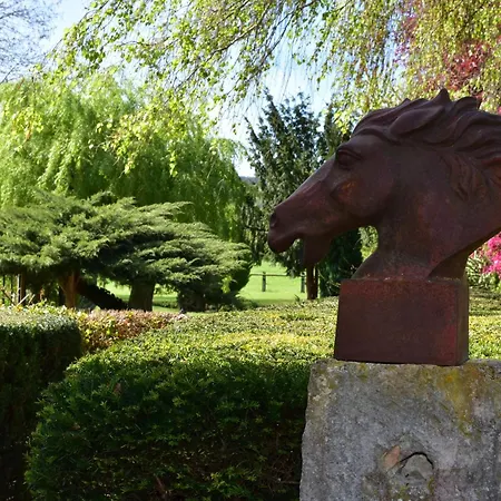 Le Moulin Des Chennevieres L Bed & Breakfast