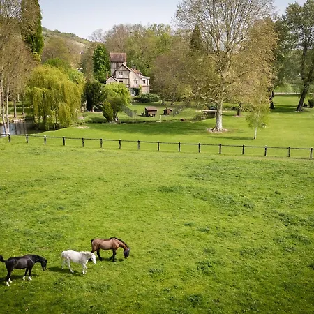 Le Moulin Des Chennevieres L Bed & Breakfast