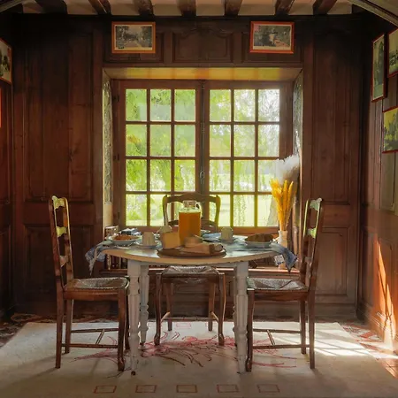 Le Moulin Des Chennevieres L Giverny